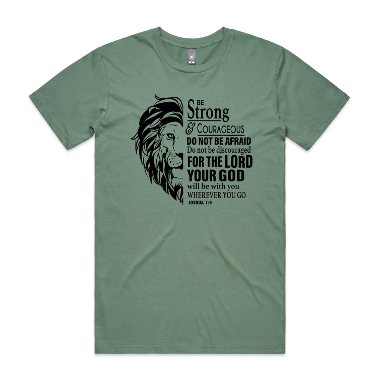 Joshua 1:9 Lion (Men's T-Shirt)