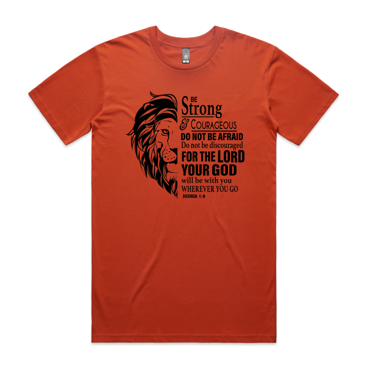Joshua 1:9 Lion (Men's T-Shirt)