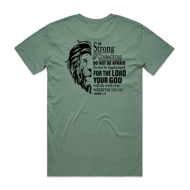 Joshua 1:9 Lion Back (Men's T-Shirt)