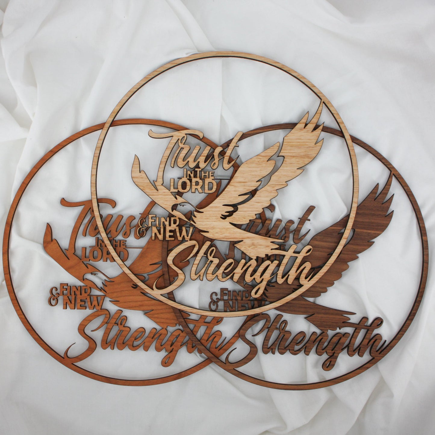 Trust in the Lord Eagle - Hoop Plaque - Isaiah 40:31